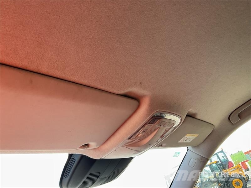 Mercedes-Benz Vito 110 CDI 廂式貨物運輸車