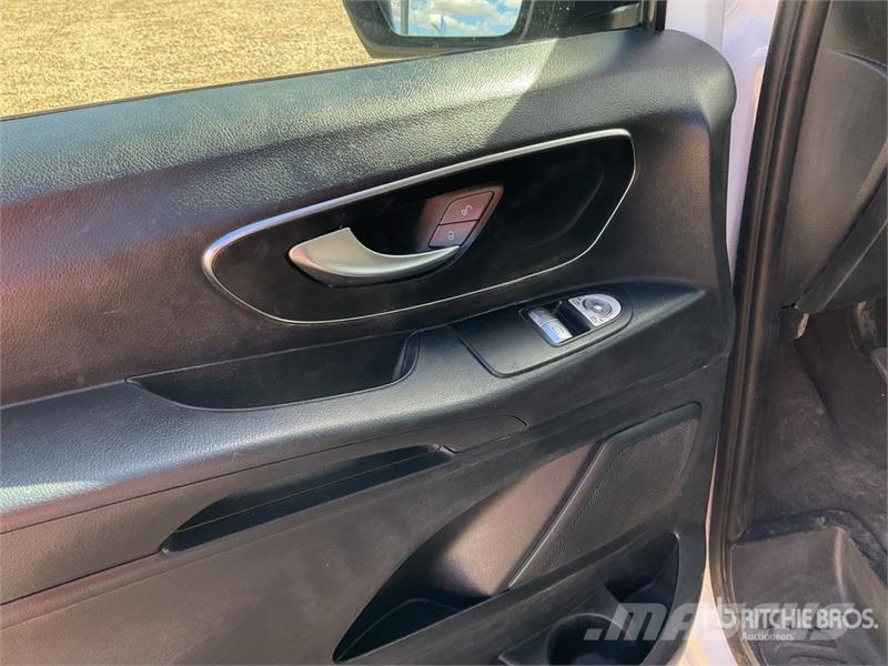 Mercedes-Benz Vito 110 CDI 廂式貨物運輸車