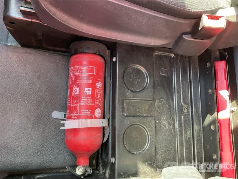 Mercedes-Benz Vito 110 CDI 廂式貨物運輸車