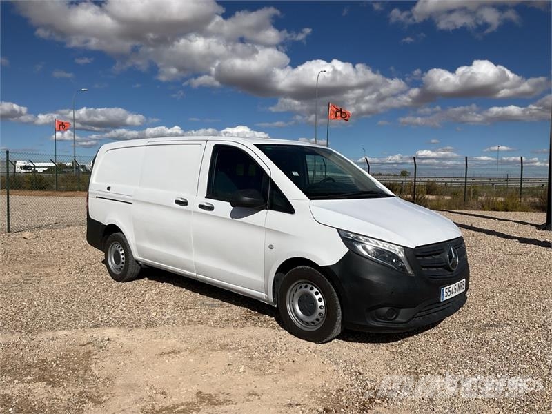 Mercedes-Benz Vito 110 CDI 廂式貨物運輸車