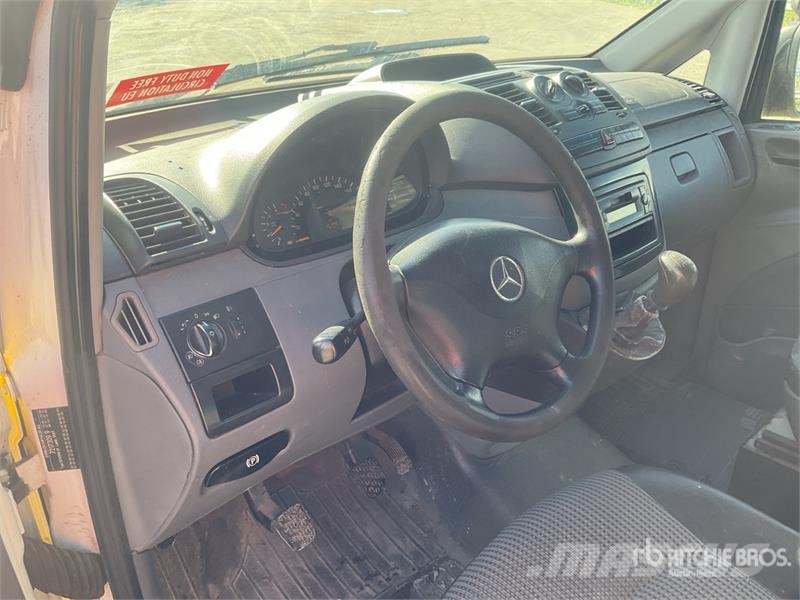 Mercedes-Benz Vito 111CDI Cargo Van Lieferwagen