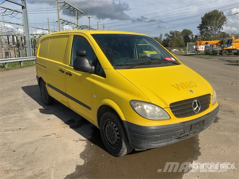 Mercedes-Benz Vito 111CDI Cargo Van Lieferwagen