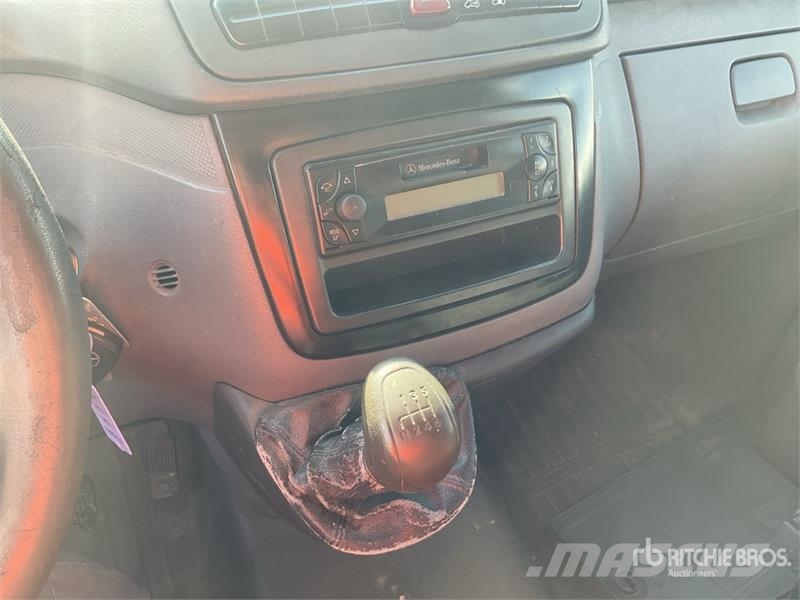 Mercedes-Benz Vito 111CDI Cargo Van Lieferwagen