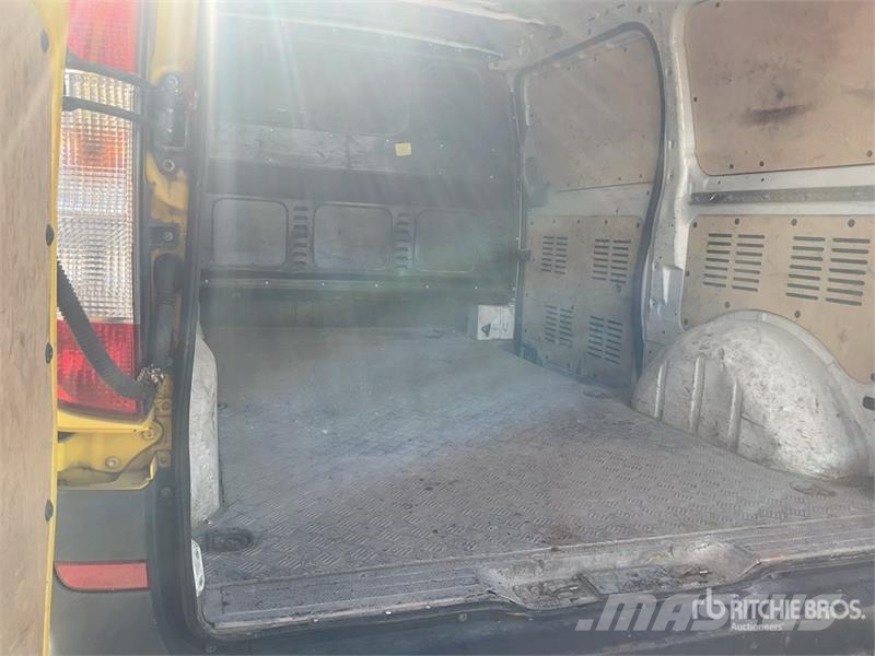 Mercedes-Benz Vito 111CDI Cargo Van Lieferwagen
