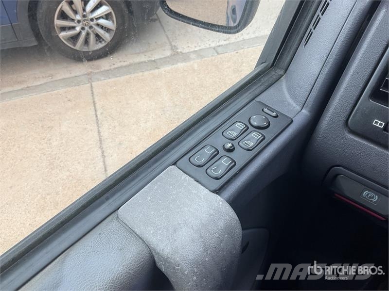Mercedes-Benz Vito 112 CDI Cargo Van Панельні фургони