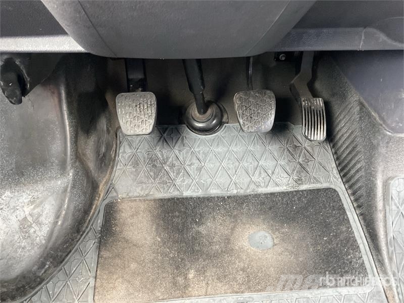 Mercedes-Benz Vito 112 CDI Cargo Van Панельні фургони