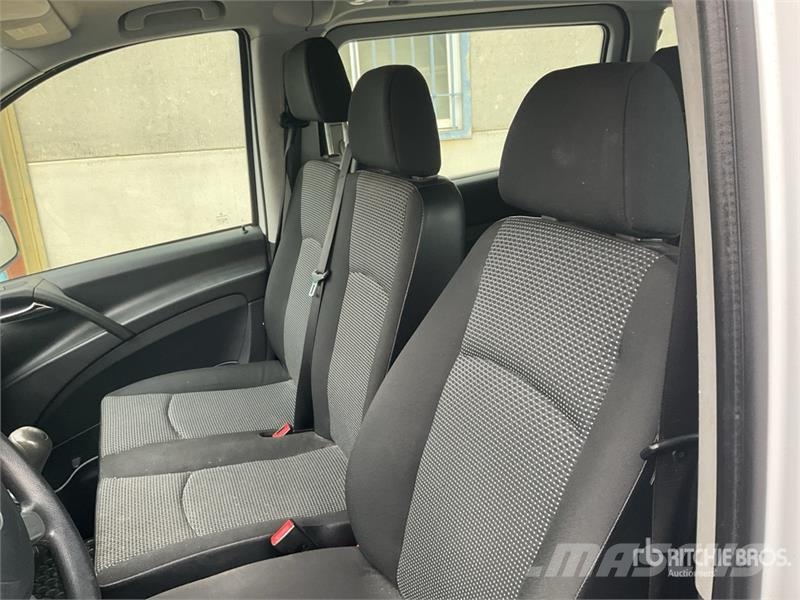 Mercedes-Benz Vito Cargo Van Panel vans