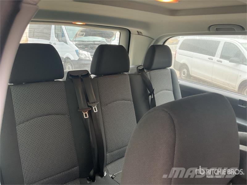 Mercedes-Benz Vito Cargo Van Panel vans