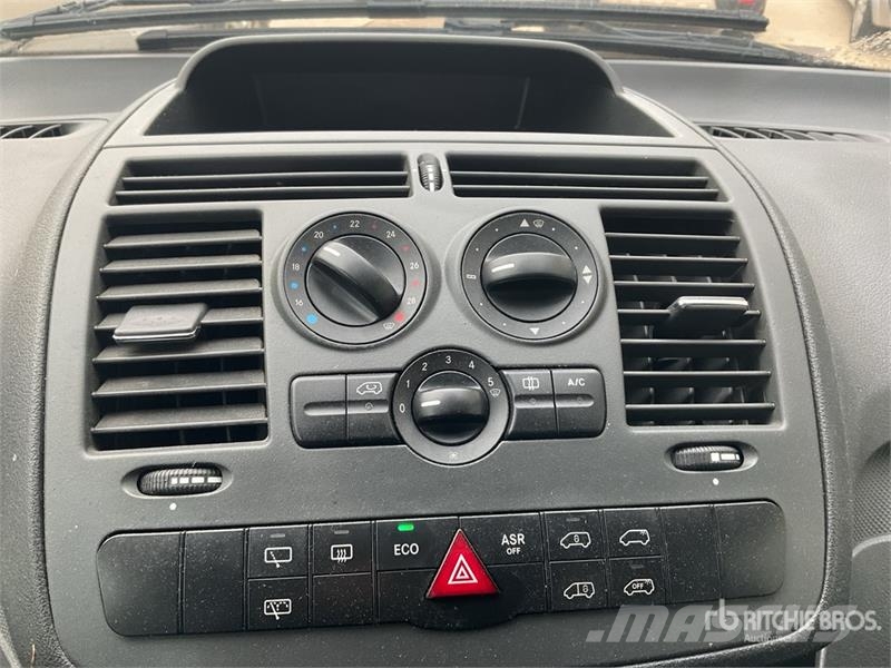 Mercedes-Benz Vito Cargo Van Panel vans