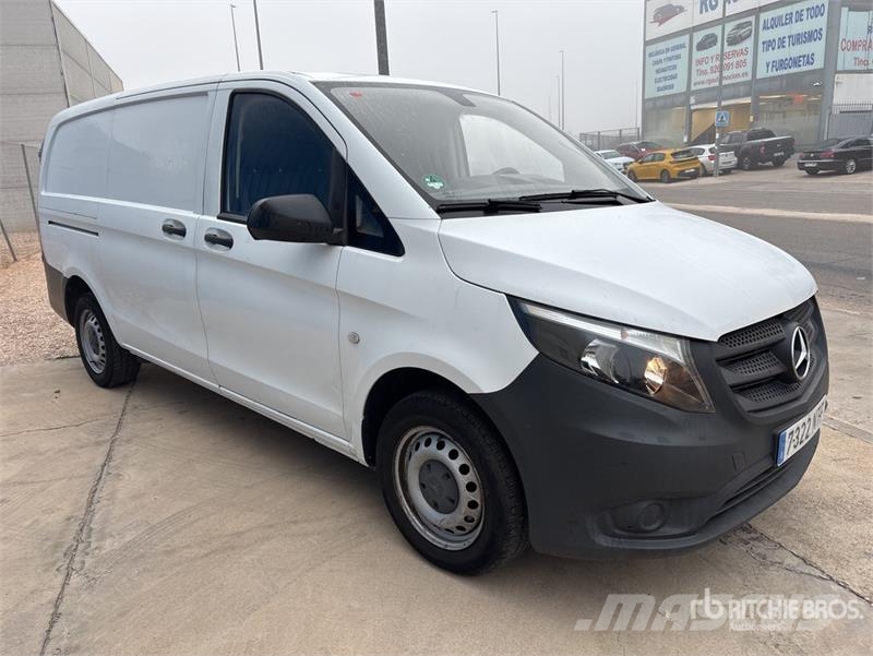 Mercedes-Benz Vito Cargo Van Panel vans