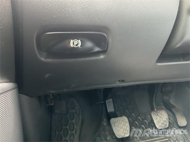 Mercedes-Benz Vito Cargo Van Panel vans