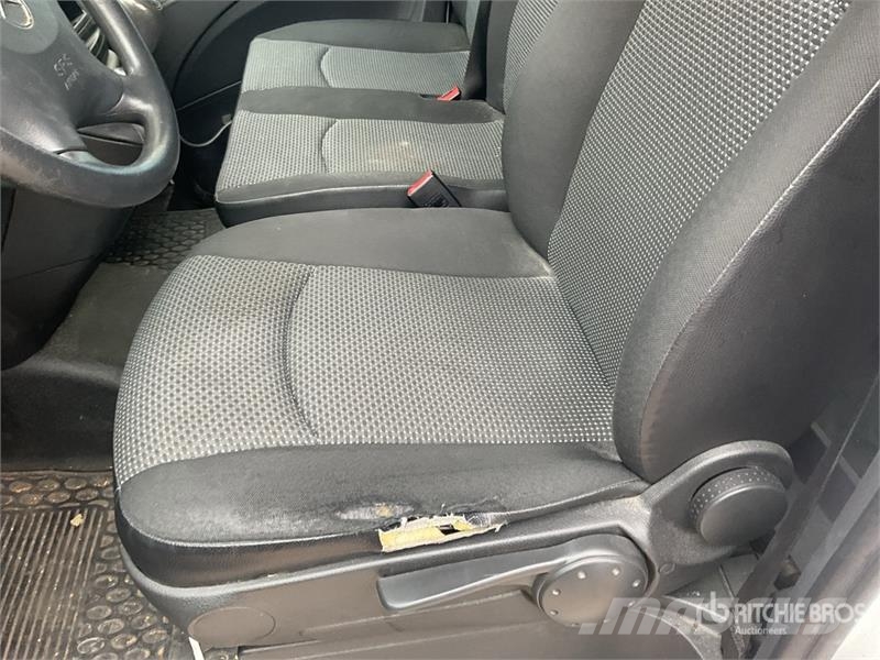 Mercedes-Benz Vito Cargo Van Panel vans