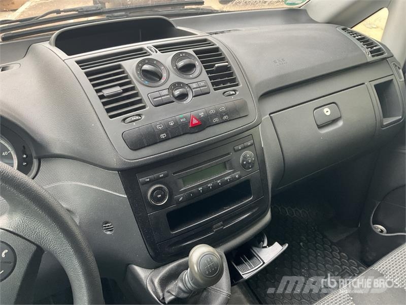 Mercedes-Benz Vito Cargo Van Panel vans