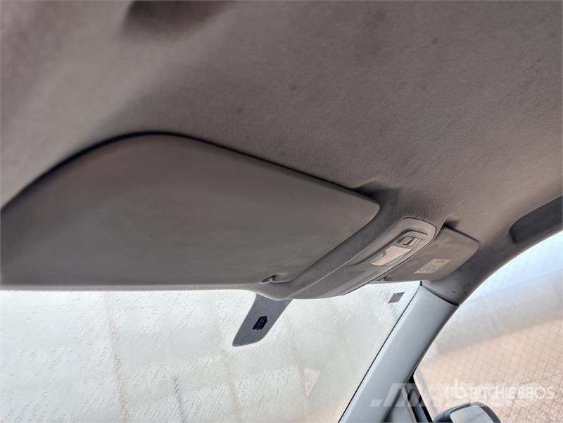 Mercedes-Benz Vito Cargo Van Panel vans