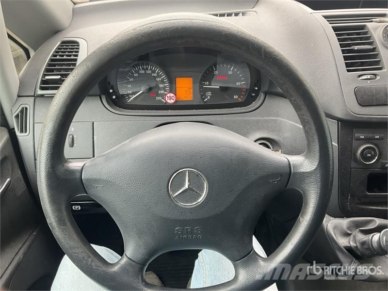 Mercedes-Benz Vito Cargo Van Panel vans