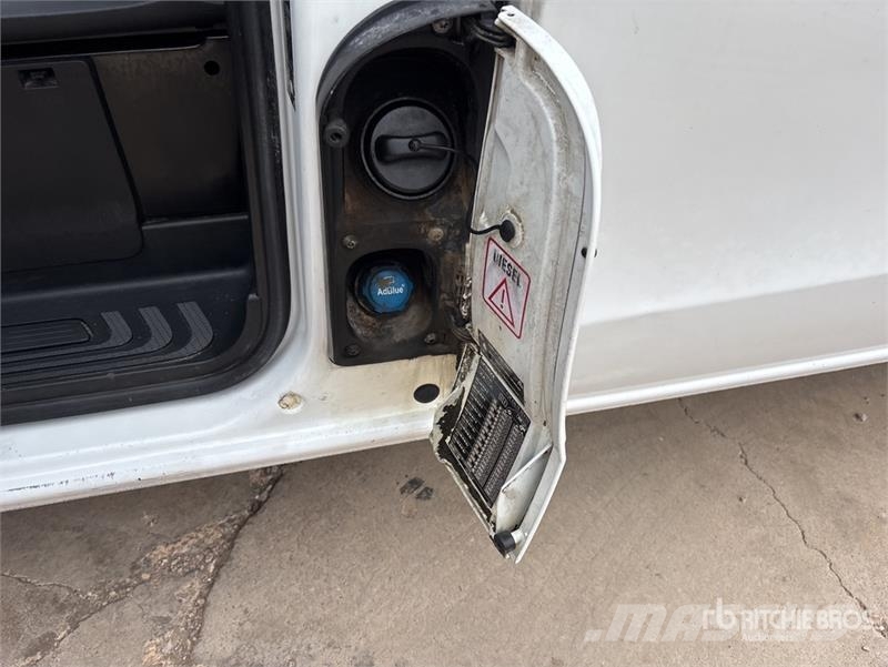 Mercedes-Benz Vito Cargo Van Panel vans