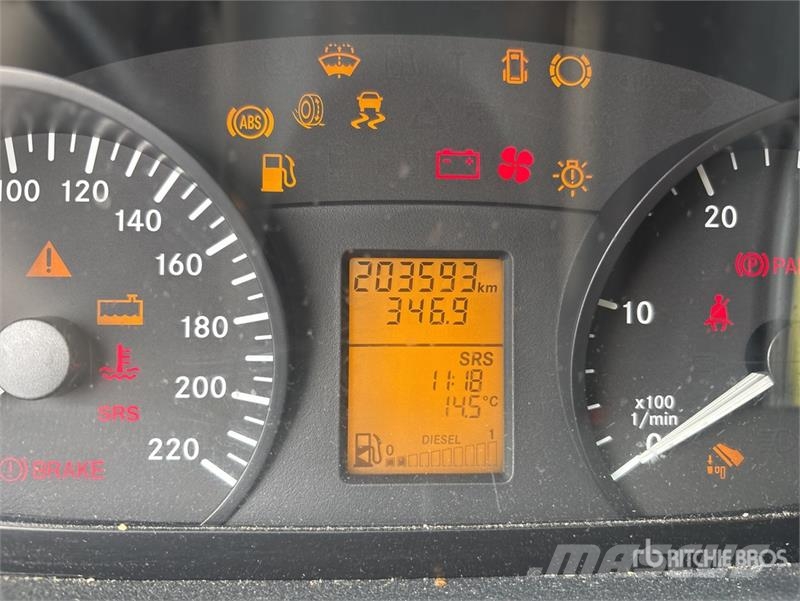 Mercedes-Benz Vito Passenger Van Панельні фургони