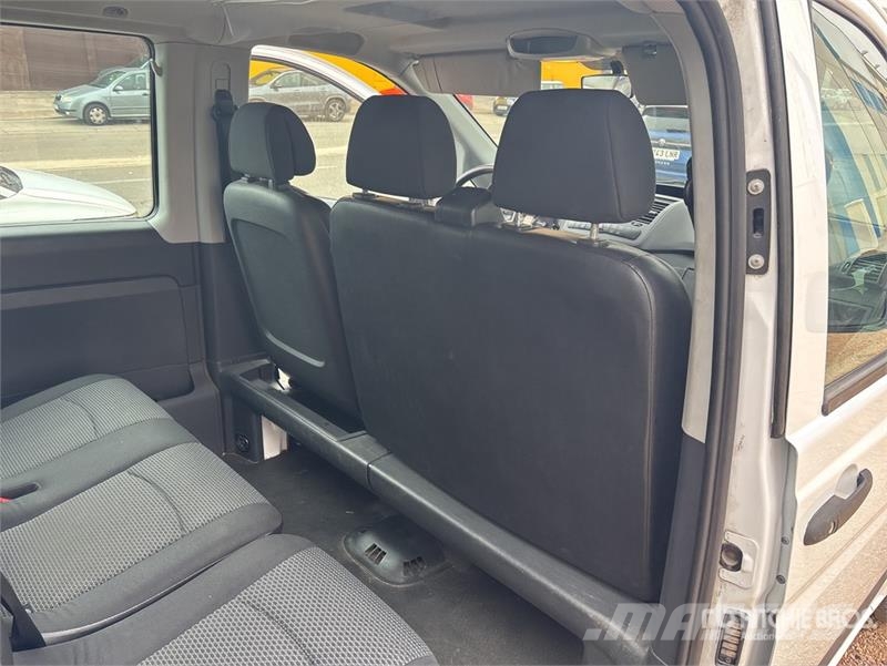Mercedes-Benz Vito Passenger Van Панельні фургони