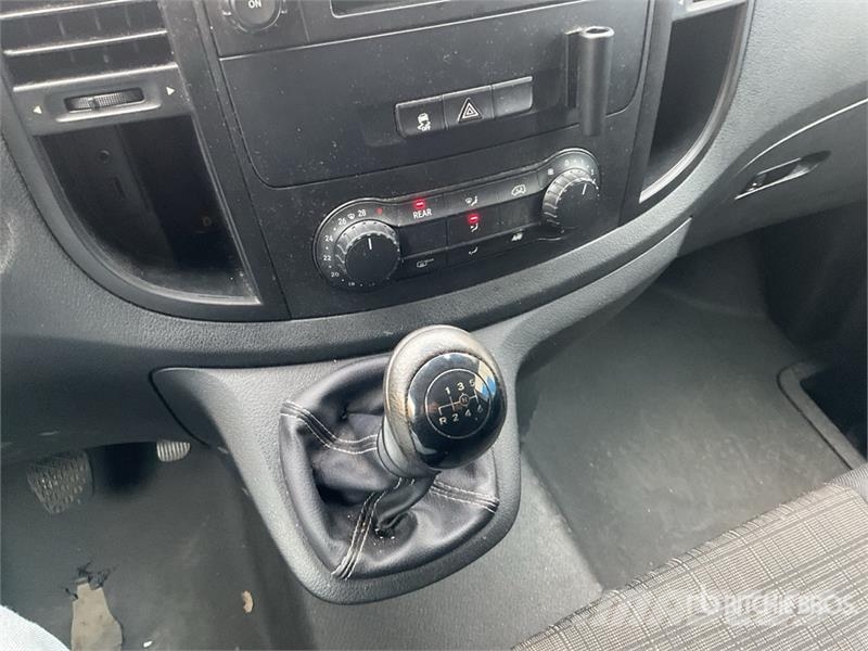 Mercedes-Benz Vito Tourer Cargo Van Panel vans