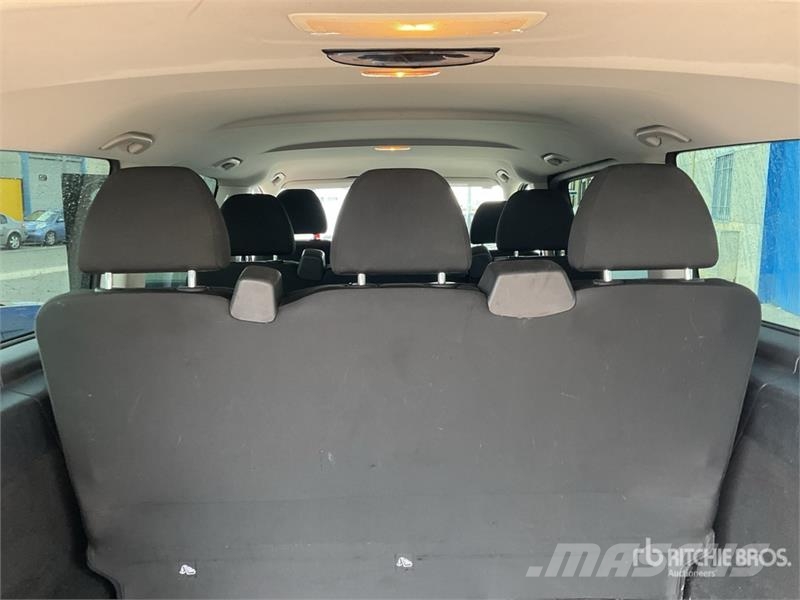 Mercedes-Benz Vito Tourer Cargo Van Панельні фургони