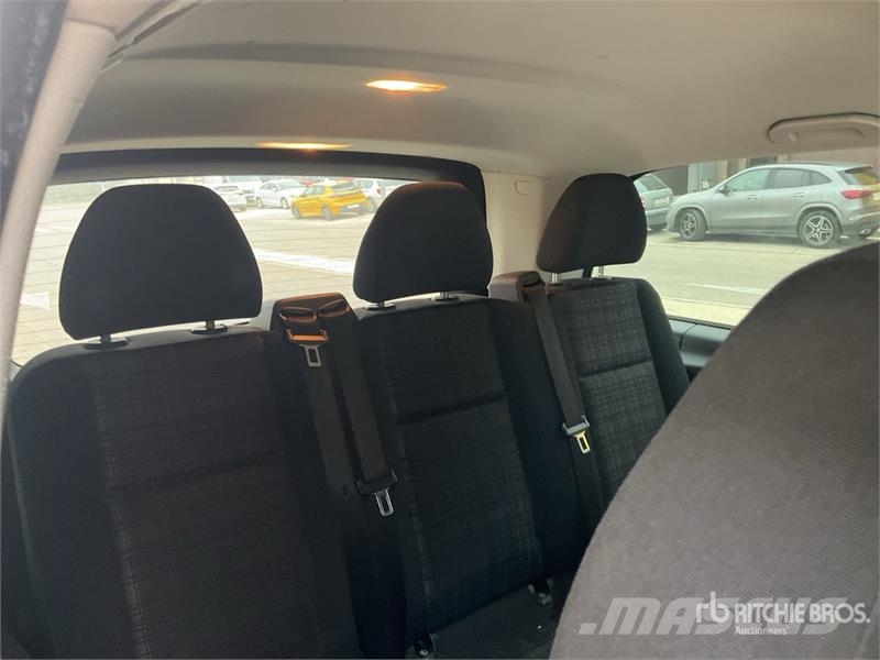 Mercedes-Benz Vito Tourer Cargo Van Panel vans
