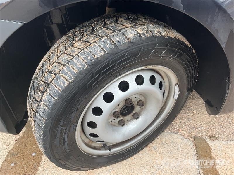 Mercedes-Benz Vito Tourer Cargo Van Панельні фургони