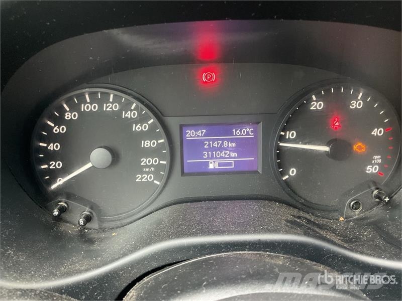 Mercedes-Benz Vito Tourer Cargo Van Panel vans