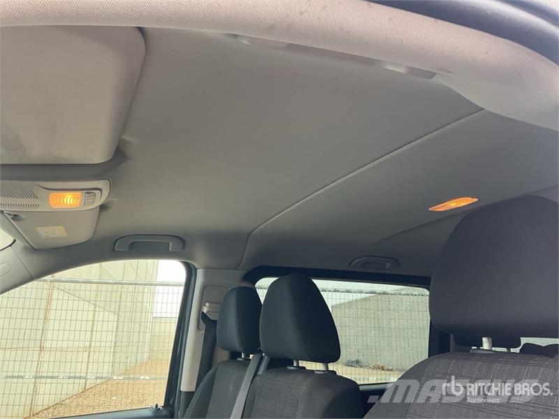 Mercedes-Benz Vito Tourer Cargo Van Панельні фургони
