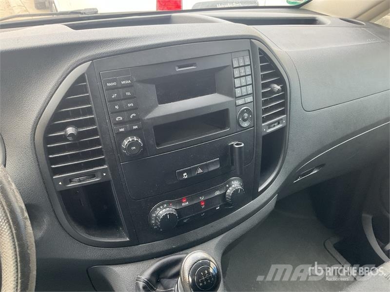 Mercedes-Benz Vito Tourer Cargo Van Panel vans
