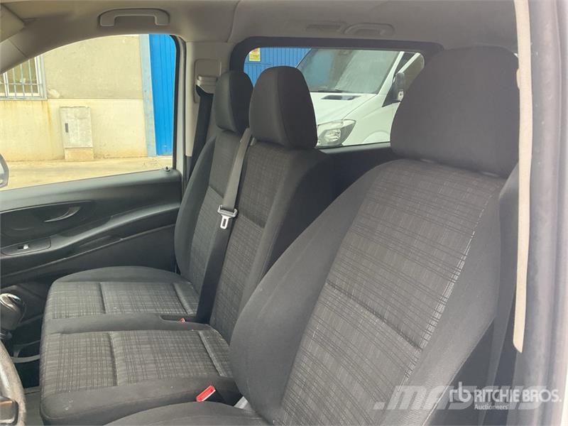 Mercedes-Benz Vito Tourer Cargo Van Panel vans