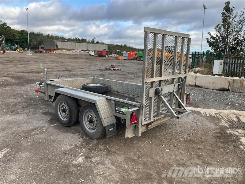  Meredith &Eyre Equipment Trailer 2700 kg 2.47 m T/ Autotreilerid