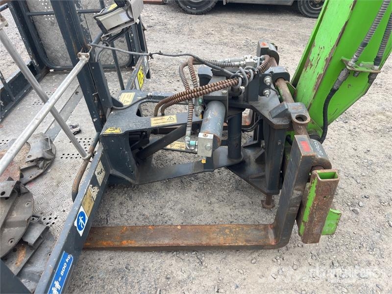 Merlo 40.30 Telehandler مناولات متداخلة