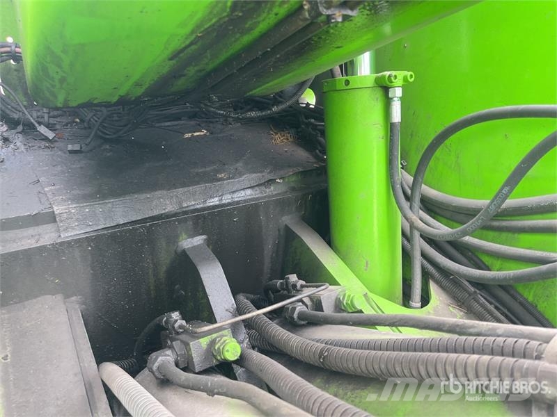 Merlo 40.30 Telehandler مناولات متداخلة