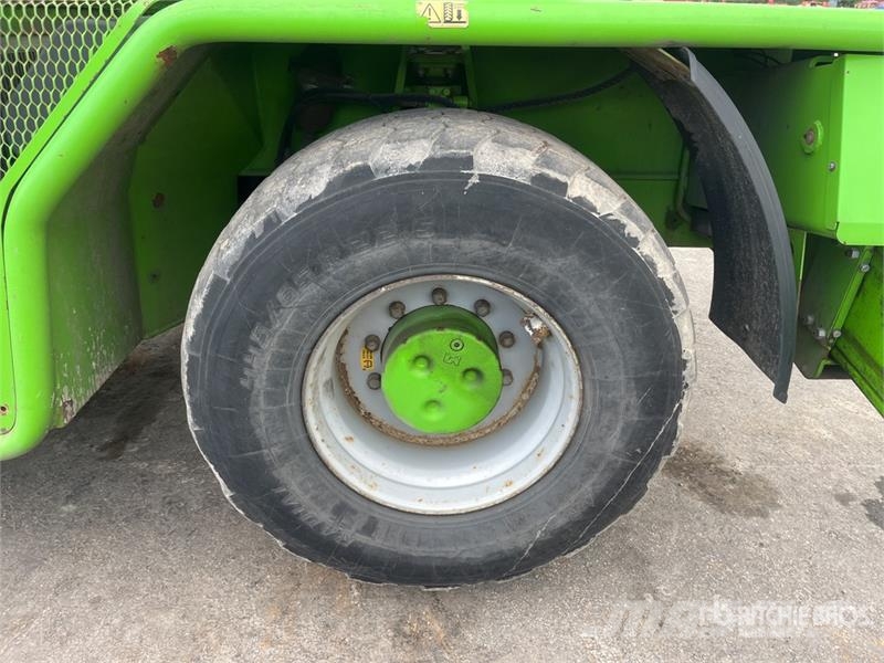 Merlo 40.30 Telehandler مناولات متداخلة