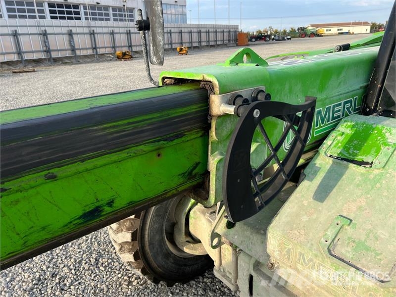 Merlo P27.6 Telehandler مناولات متداخلة