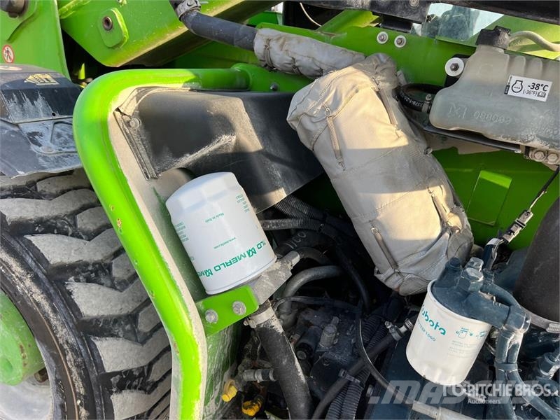 Merlo P27.6 Telehandler مناولات متداخلة