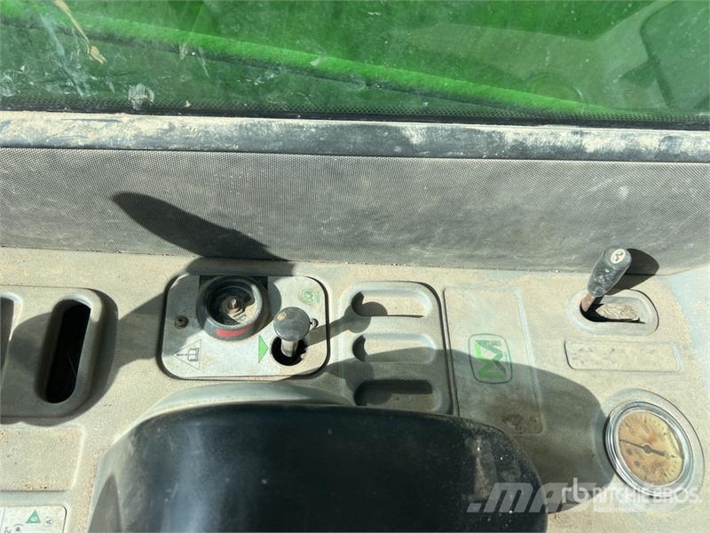 Merlo P28.8 PLUS Chariot Telescopique Telehandler テレスコーピックハンドラー