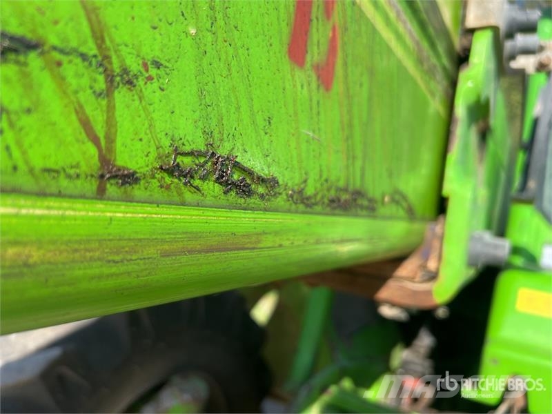Merlo P28.8 PLUS Chariot Telescopique Telehandler テレスコーピックハンドラー
