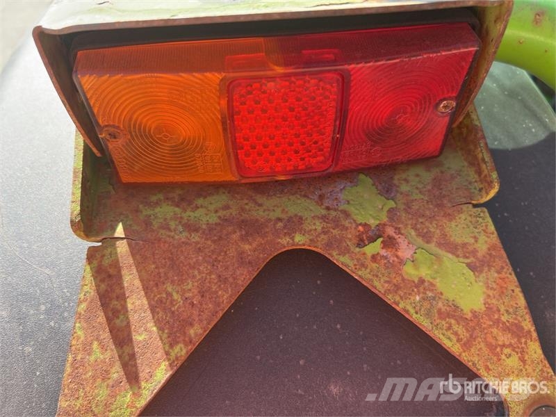Merlo P28.8 PLUS Chariot Telescopique Telehandler テレスコーピックハンドラー