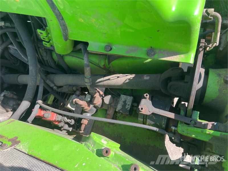 Merlo P28.8 PLUS Chariot Telescopique Telehandler テレスコーピックハンドラー