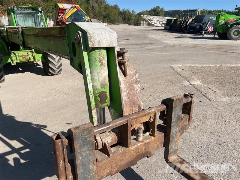 Merlo P28.8 PLUS Chariot Telescopique Telehandler テレスコーピックハンドラー