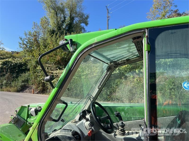 Merlo P28.8 PLUS Chariot Telescopique Telehandler テレスコーピックハンドラー