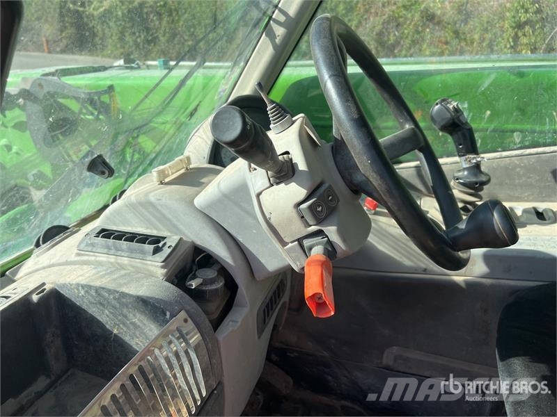 Merlo P28.8 PLUS Chariot Telescopique Telehandler テレスコーピックハンドラー