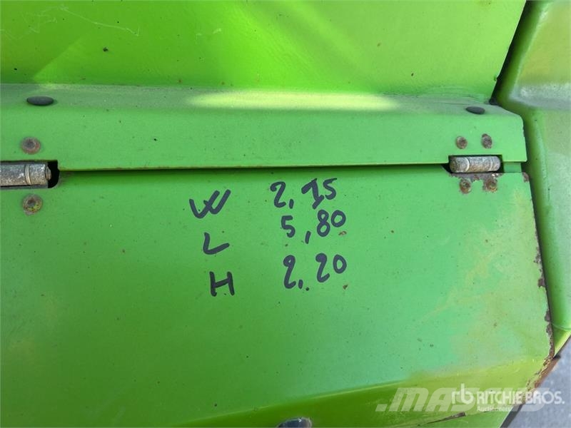 Merlo P28.8 PLUS Chariot Telescopique Telehandler テレスコーピックハンドラー