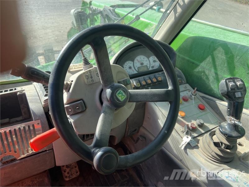 Merlo P28.8 PLUS Chariot Telescopique Telehandler テレスコーピックハンドラー