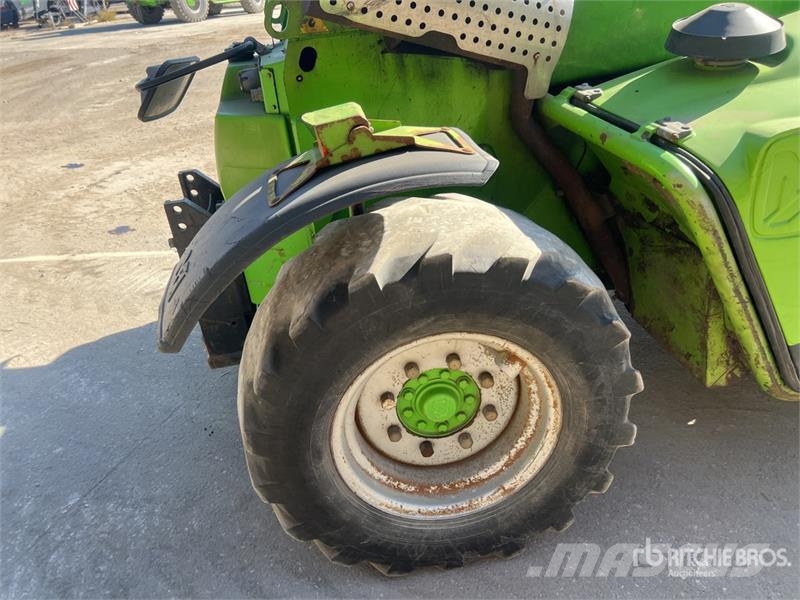 Merlo P28.8 PLUS Chariot Telescopique Telehandler テレスコーピックハンドラー