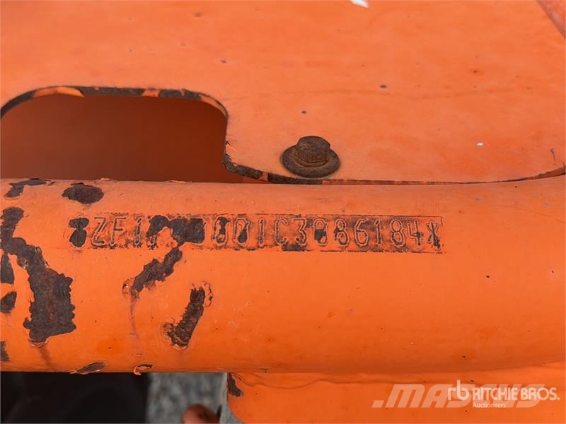 Merlo P40.16 مناولات متداخلة