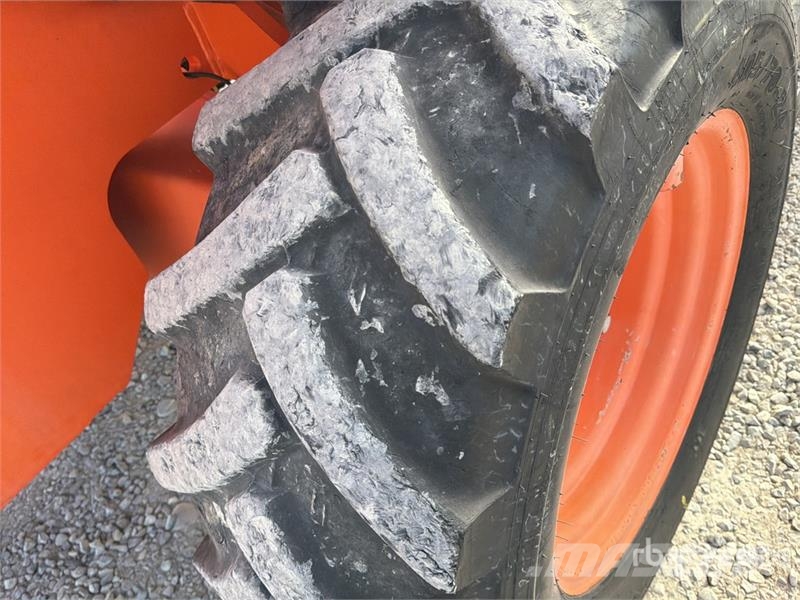 Merlo P40.16 مناولات متداخلة