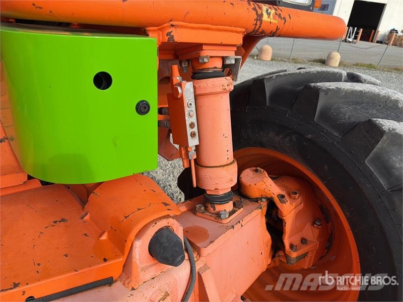 Merlo P40.16 مناولات متداخلة