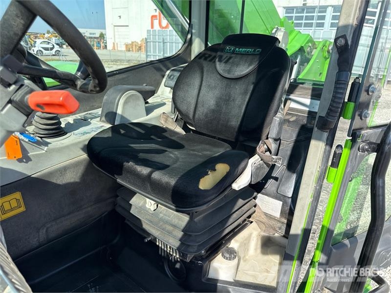 Merlo P40.17 مناولات متداخلة